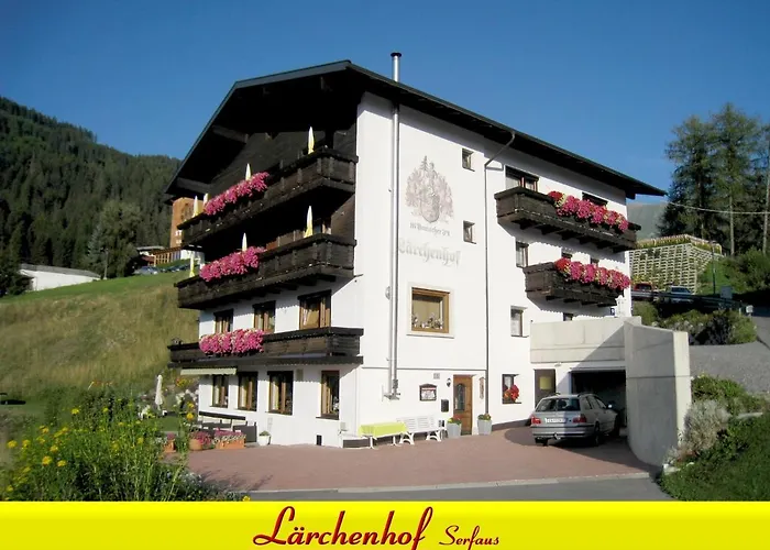 بيت ضيافة Laerchenhof سيرفاوس